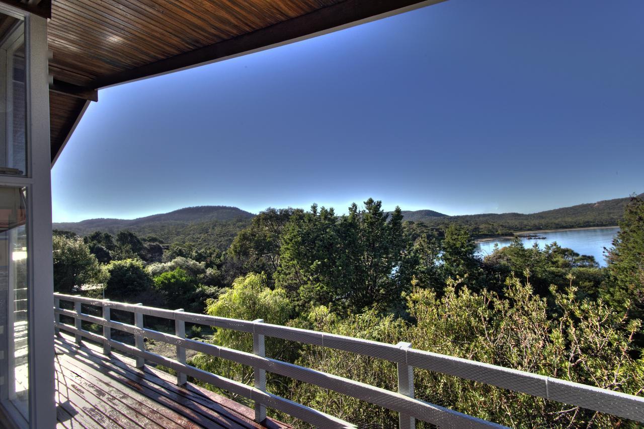 Вилла Freycinet Beachfront Retreat Коулс-Бей Экстерьер фото